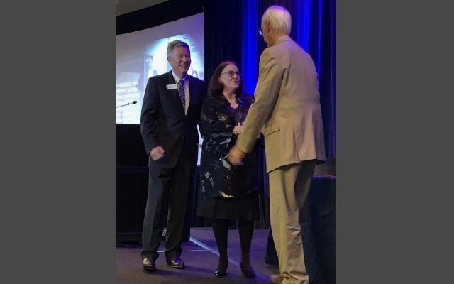 Center City Executive Director Receives Statewide Award