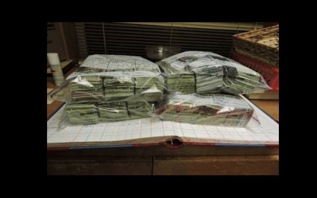 Over $200.000 Was Seized After Traffic Stop Near Vega