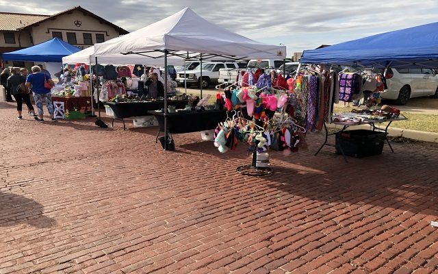 Amarillo Community Market Keeping Families Safe During The Holiday Market