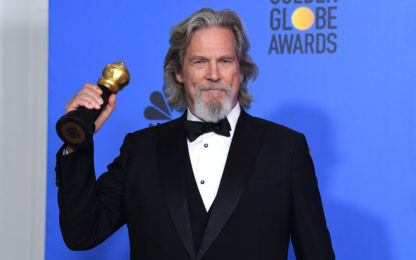 BEVERLY HILLS, CA - JANUARY 06: Cecil B. DeMille Award winner Jeff Bridges poses in the press room during the 76th Annual Golden Globe Awards at The Beverly Hilton Hotel on January 6, 2019 in Beverly Hills, California.