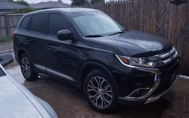 ACS Searching for Stolen 2017 Mitsubishi Outlander